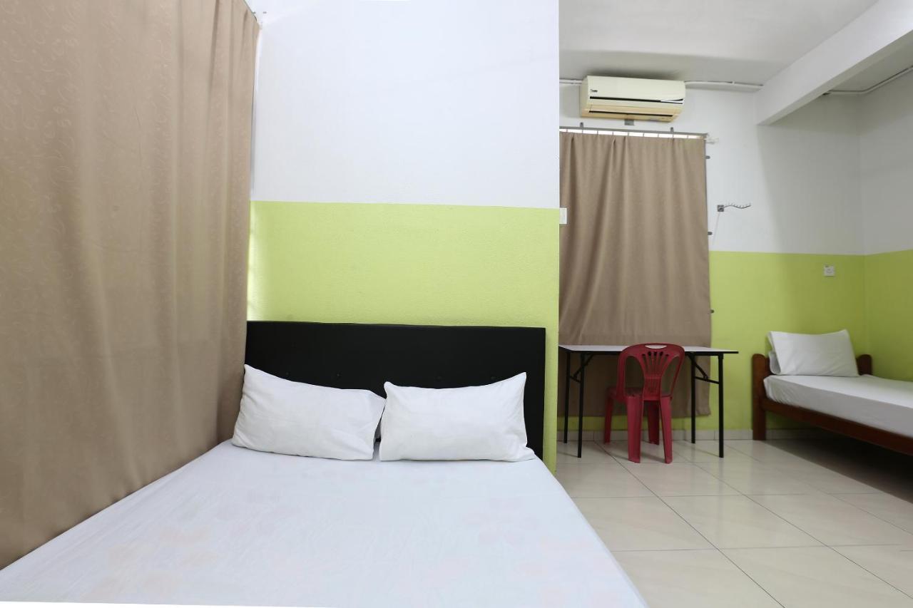 Rvh Hotel Кота-Бару Екстер'єр фото